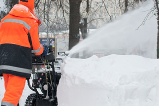 How to prevent cold stress in outdoor workers